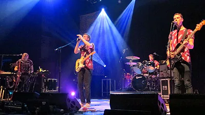 Django Django — photo 3