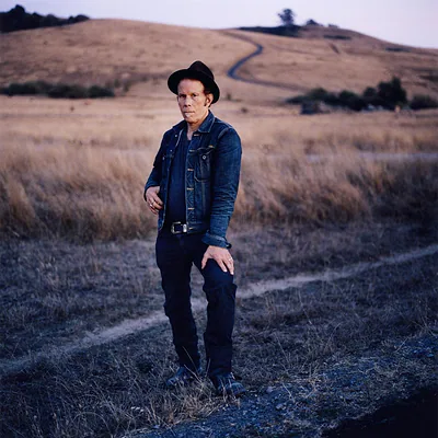 TOM WAITS — photo 3