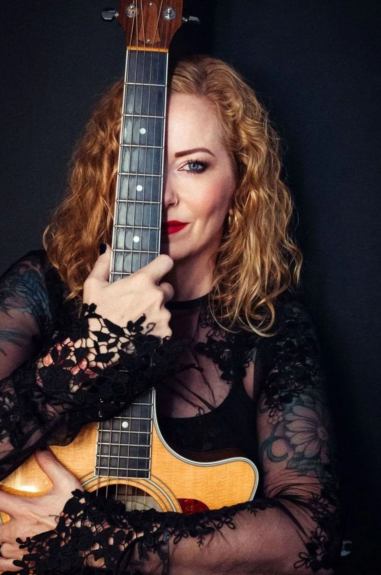 Anneke van Giersbergen