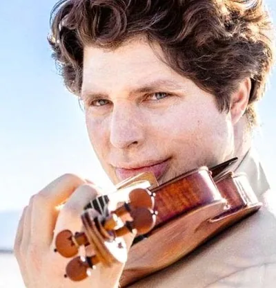 Augustin Hadelich — photo 1