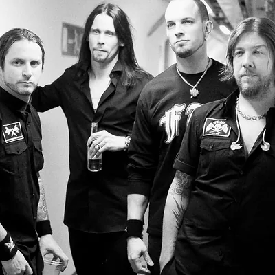 Alter Bridge — photo 2