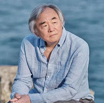 Kun Woo Paik — foto 1