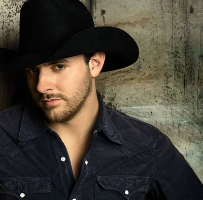 Chris Young — foto 3