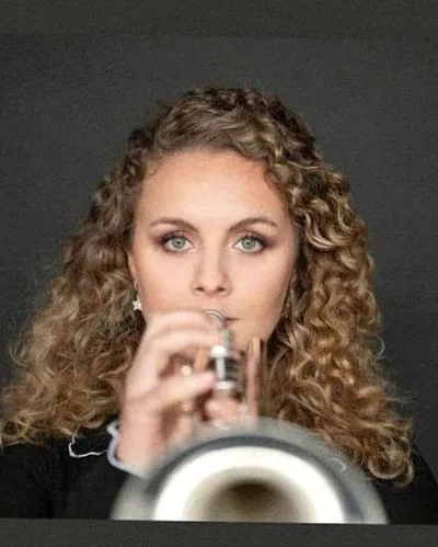 Matilda Lloyd — foto 1