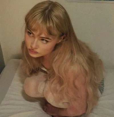 Saga Faye — foto 1