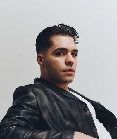 Emir Can İğrek — foto 2