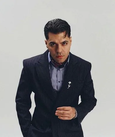 Emir Can İğrek — foto 1