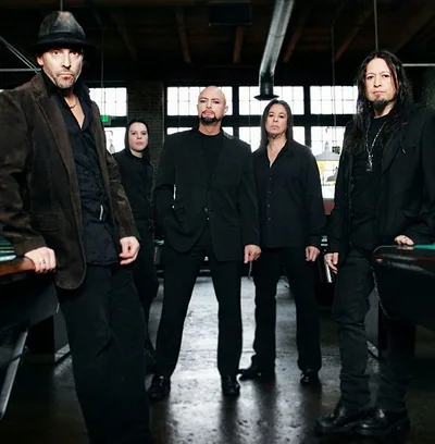 Queensrÿche — photo 3