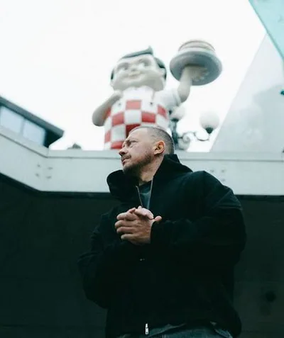 Tiewai — foto 1