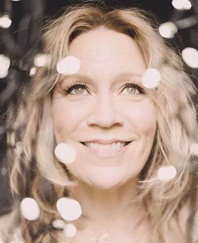 Carolyn Sampson — foto 1