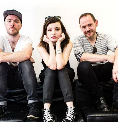 CHVRCHES — foto 4
