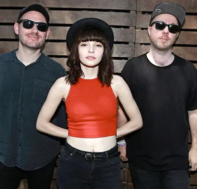 CHVRCHES — foto 3