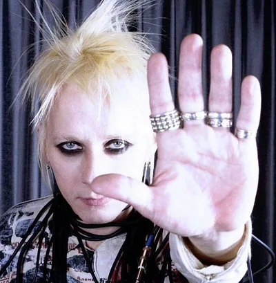 Skold — photo 5