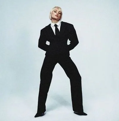 Jessica Shy — photo 1