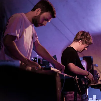 Mount Kimbie — foto 2