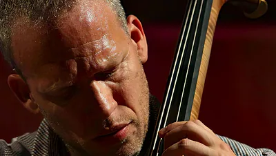 Avishai Cohen — foto 4