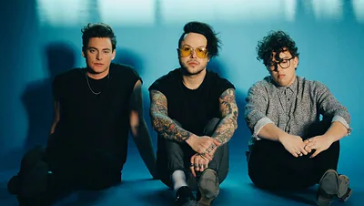 lovelytheband — photo 3