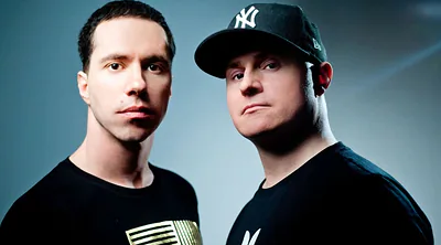 Calyx & TeeBee — photo 2