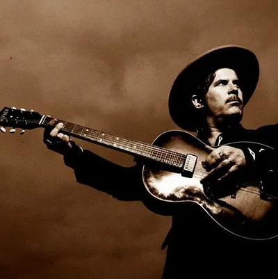 Ed Harcourt — photo 1