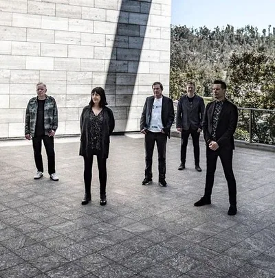 New Order — foto 1