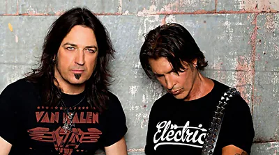 Sweet & Lynch — foto 3