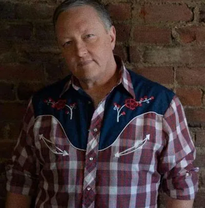 Ken Mellons — foto 1