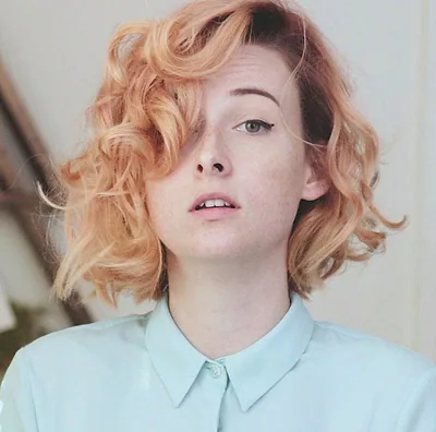 Tessa Violet — photo 2
