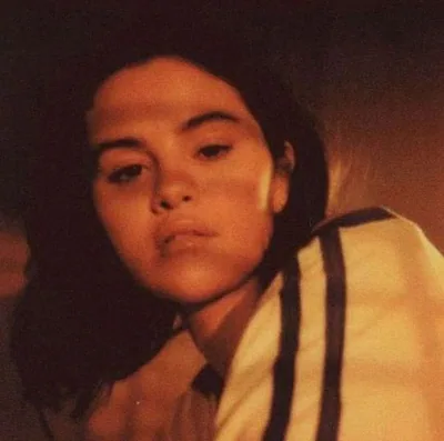 Selena Gomez — foto 1