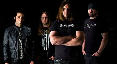 UNEARTH — photo 6