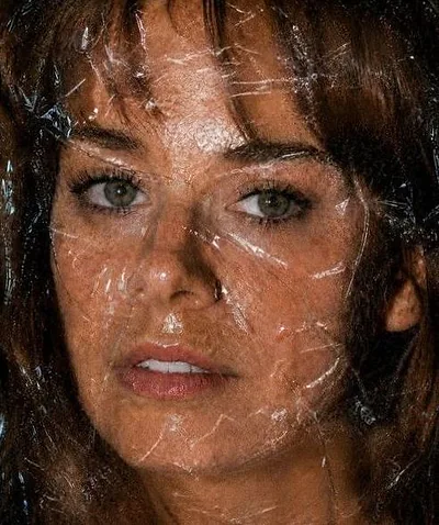Laura Tesoro — photo 1