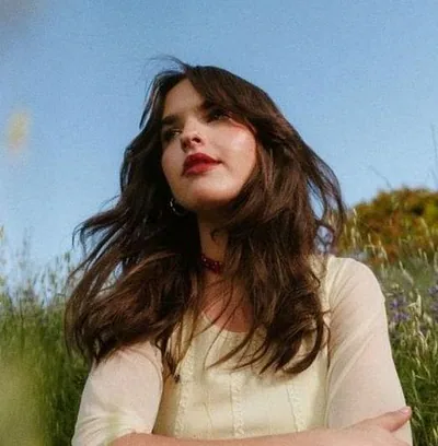 Jenna Raine — photo 1