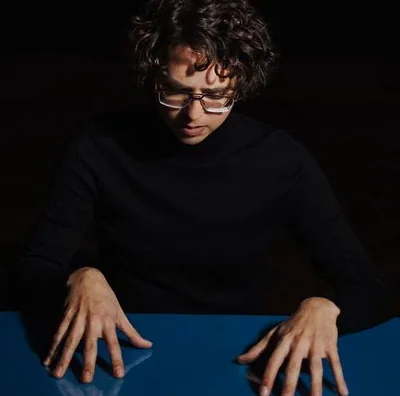 Lucas Debargue — foto 1