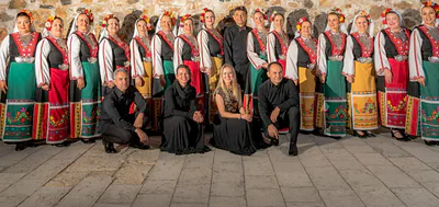 Bulgarian State Radio & Television Female Vocal Choir featuring Lisa Gerrard — foto 1