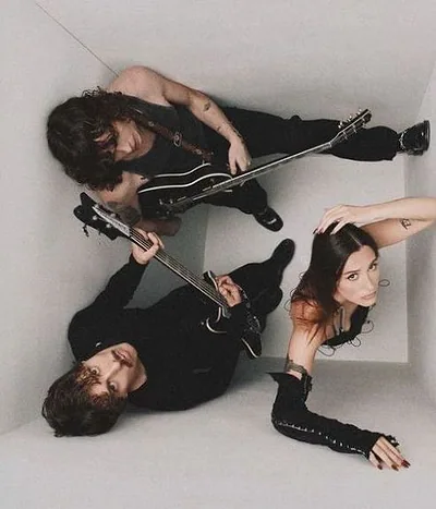 YONAKA — foto 1