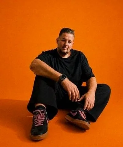 Dennis Quin — photo 1