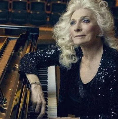 Judy Collins — photo 1