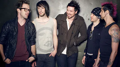 Adelitas Way — foto 2