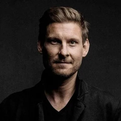 Kristian Bezuidenhout — photo 1