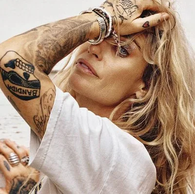 Gin Wigmore — foto 1