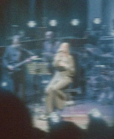 Juli — photo 3