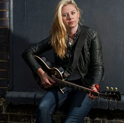 Joanne Shaw Taylor — photo 6