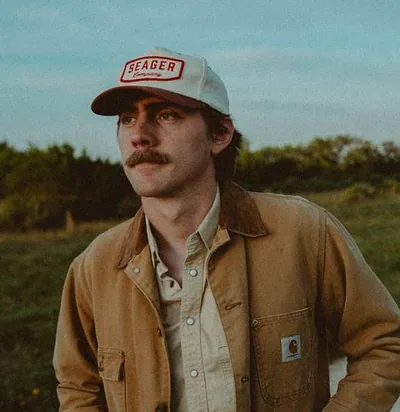 Dylan Gossett — foto 1