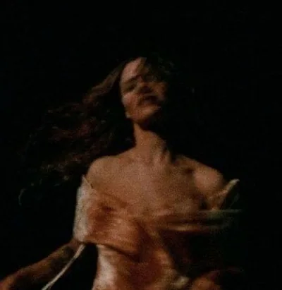 Rosie Carney — photo 1