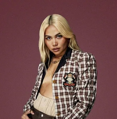 Hayley Kiyoko — foto 1