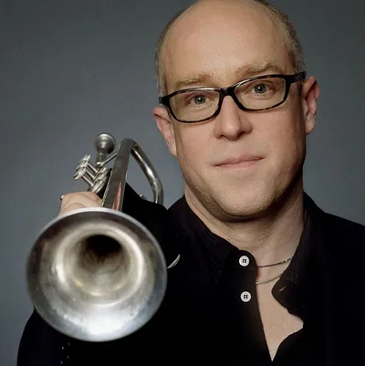 Dave Douglas — foto 1