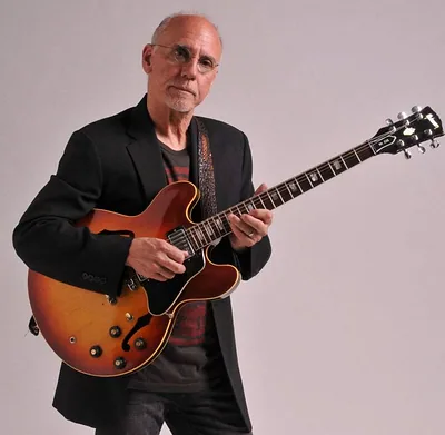Larry Carlton — photo 3