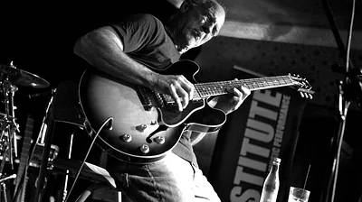 Larry Carlton — photo 4