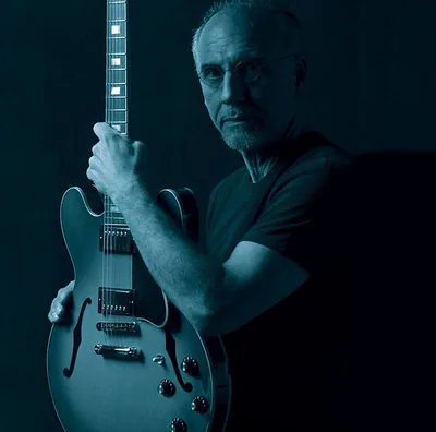Larry Carlton — photo 2