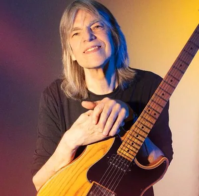 Mike Stern — photo 1