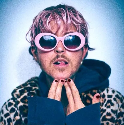 Oscar and the Wolf — foto 1